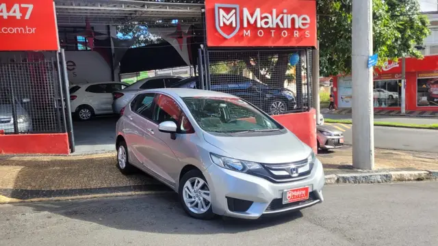 Carro Honda Fit 2015 1.5 16v LX (Flex)