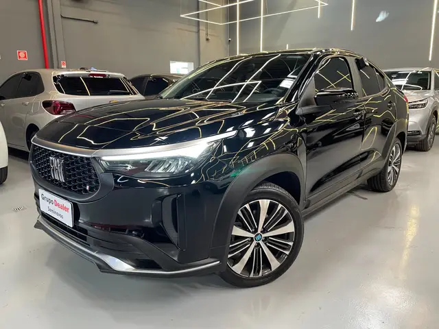 Carro Fiat Fastback 2025 Audace