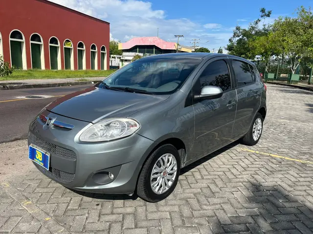 Carro Fiat Palio 2015 Attractive 1.4 Evo (Flex)