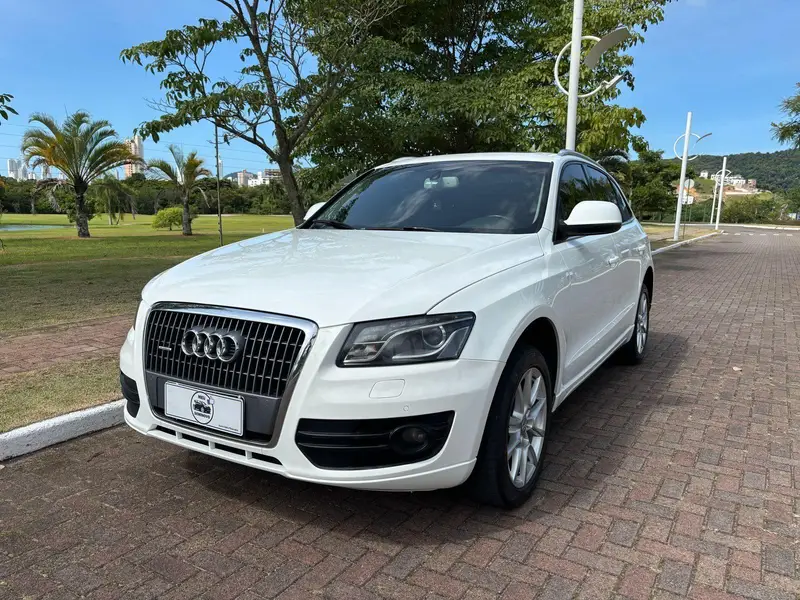Audi Q5 2.0 TFSI Attraction S Tronic Quattro