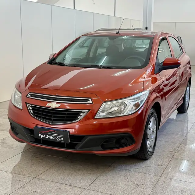 Carro Chevrolet Onix 2013 1.0 LT SPE/4