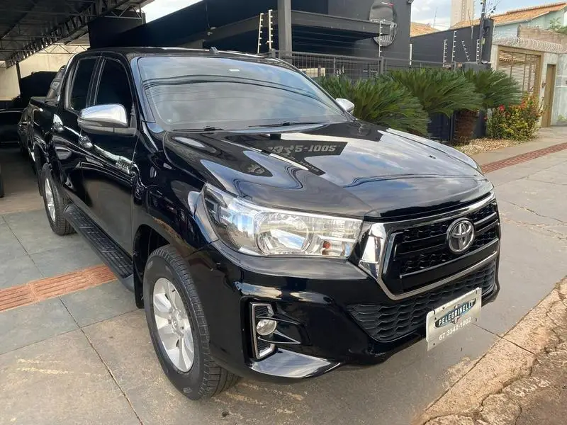 Toyota Hilux Cabine Dupla Hilux 2.8 TDI CD SR 4x4 (Aut)