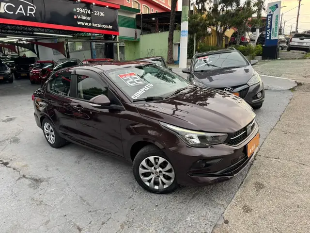 Carro Fiat Cronos 2022 Drive 1.3 S-Design (Flex)