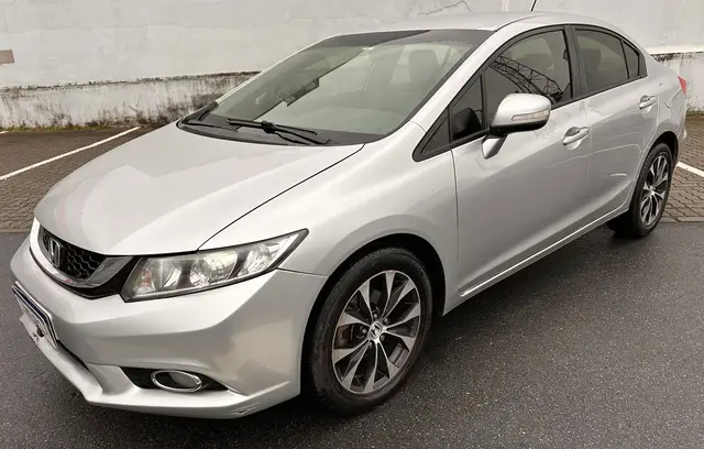 Carro Honda Civic 2015 LXR 2.0 i-VTEC (Aut) (Flex)
