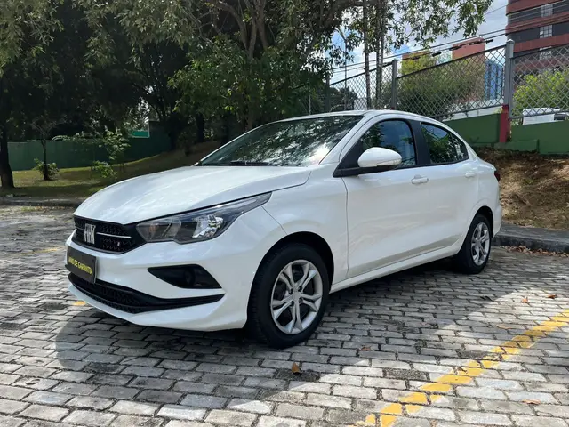 Carro Fiat Cronos 2022 Drive 1.3