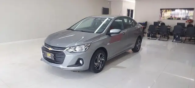 Carro Chevrolet Onix Plus 2024 LT 1.0