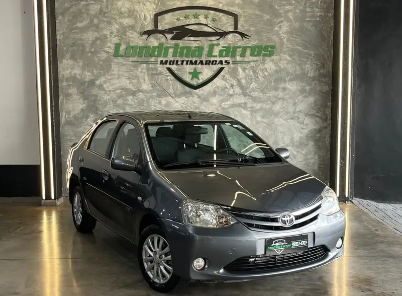 Toyota Etios Sedan XLS 1.5 (Flex)