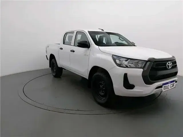 Toyota Hilux Cabine Dupla Hilux 2.8 TDI CD GR-S 4x4 (Aut)