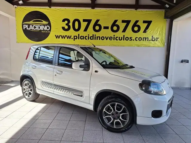 Carro Fiat Uno 2014 Sporting 1.4 8V (Flex) 4p