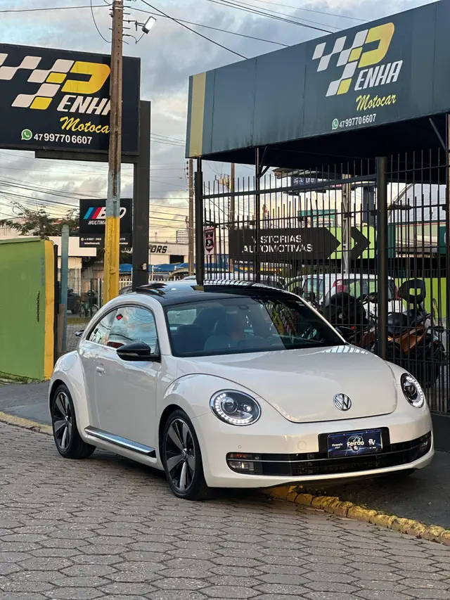 Carro Volkswagen Fusca 2014 2.0 TSi Sport DSG
