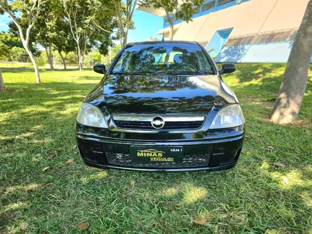 Carro Chevrolet Corsa Hatch 2012 Maxx 1.4 (Flex)