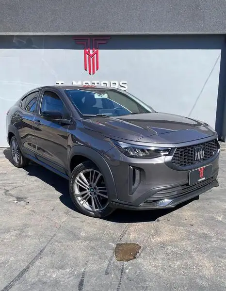 Carro Fiat Fastback 2024 Abarth