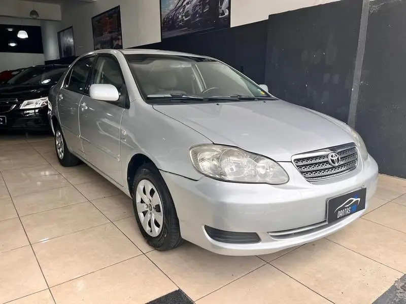 Toyota Corolla Sedan XLi 1.6 16V (aut)