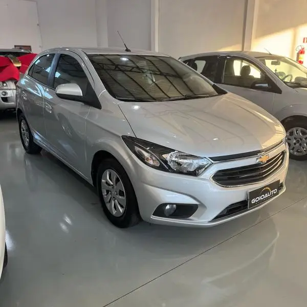 Carro Chevrolet Onix 2019 1.0 LT SPE/4