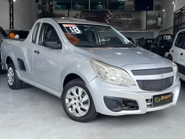 Carro Chevrolet Montana 2018 LS 1.4 (Flex)