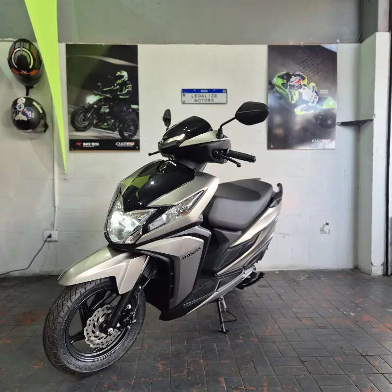 Honda Elite 125 CBS