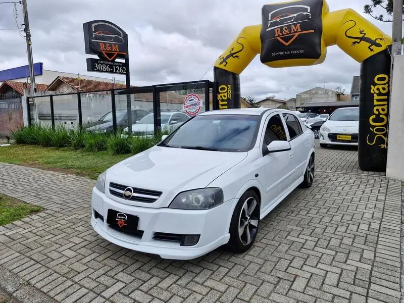 Chevrolet Astra Hatch Advantage 2.0 (Flex)