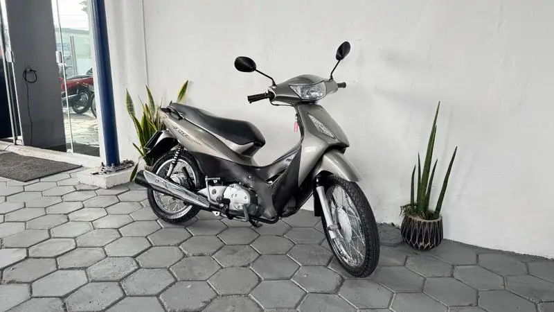 Honda Biz 125 ES