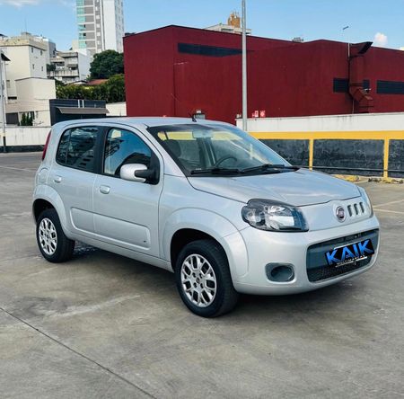 Uno Vivace Celeb. 1.0 8V (Flex) 4p