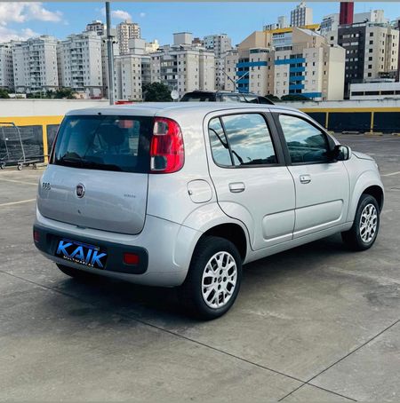 Uno Vivace Celeb. 1.0 8V (Flex) 4p