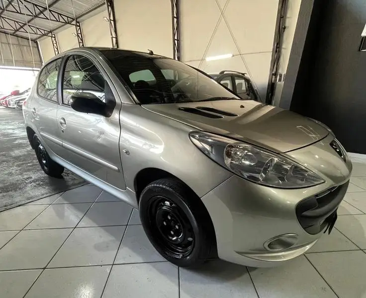 Peugeot 207 SW XR 1.4 8V (flex)