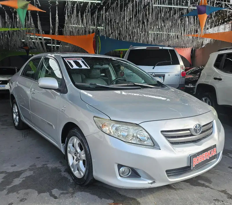 Toyota Corolla Sedan GLi 1.8 16V (flex)