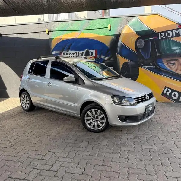 Carro Volkswagen Fox 2011 1.0 8V (Flex) 2p