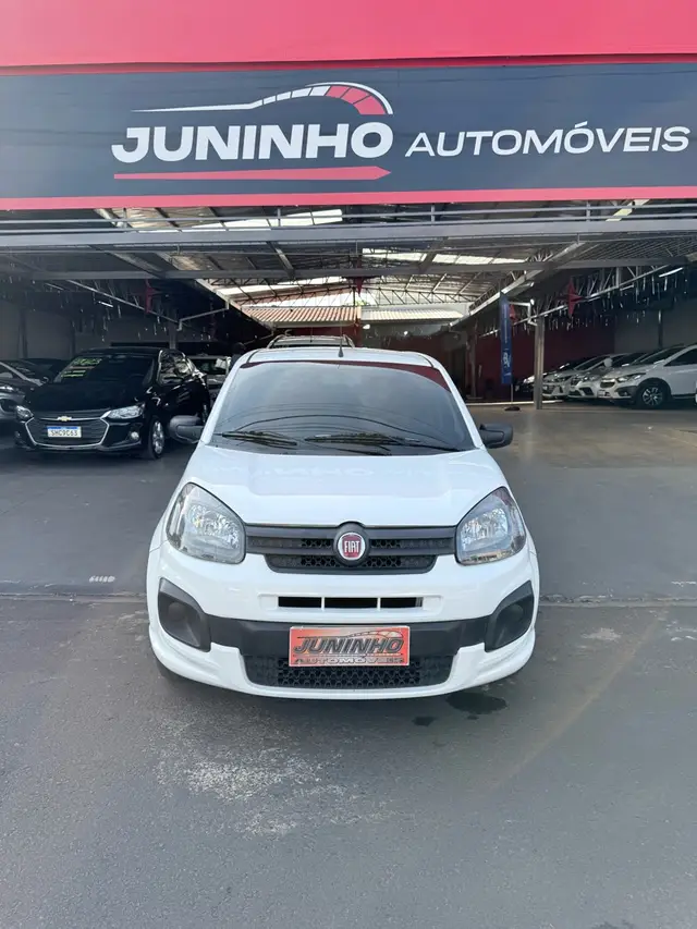 Carro Fiat Uno 2021 Attractive 1.0