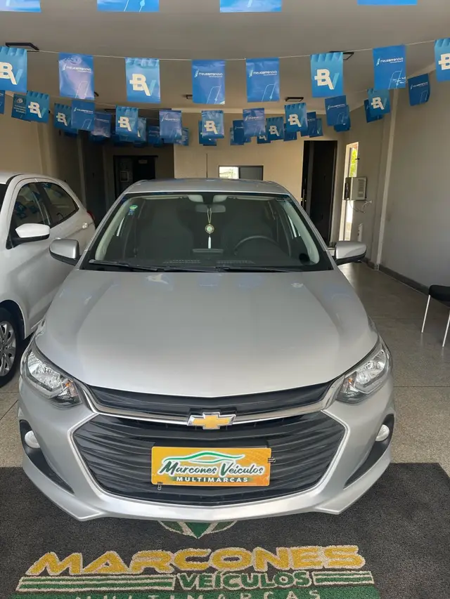 Carro Chevrolet Onix 2020 LT 1.0 (Flex)