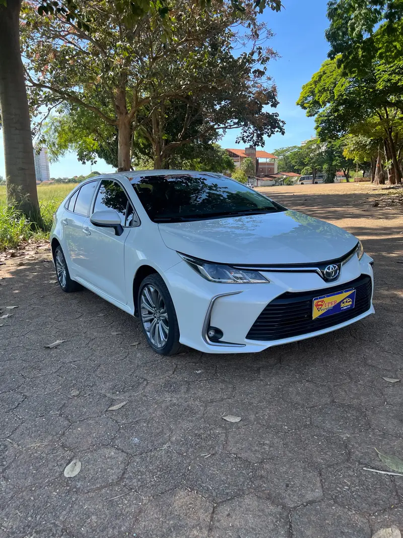 Toyota Corolla XEi 2.0 Flex 16V Aut.