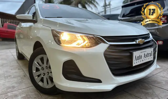 Carro Chevrolet Onix 2023 LT 1.0