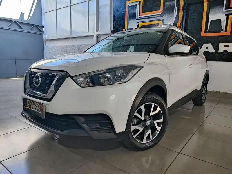 Nissan Kicks 1.6 S (Flex)
