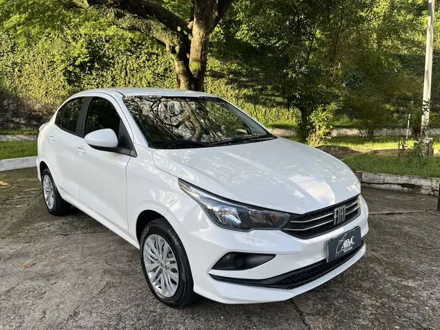 Carro Fiat Cronos 2024 Drive 1.3