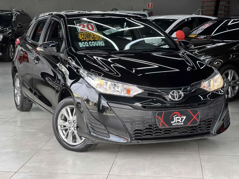 Toyota Yaris 1.3 XL CVT (Flex)