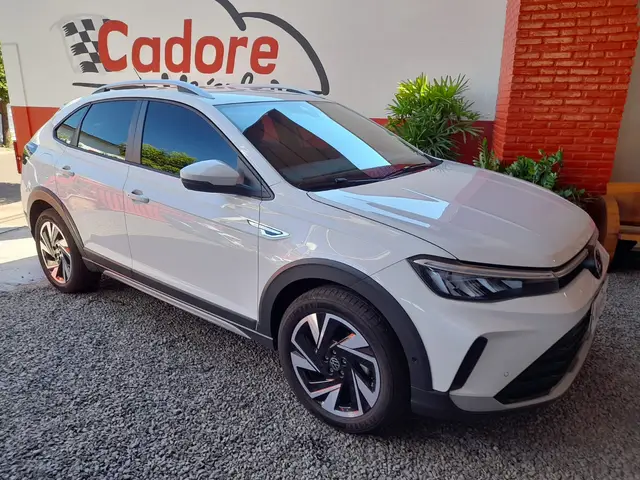 Carro Volkswagen Nivus 2025 Highline 200 TSI