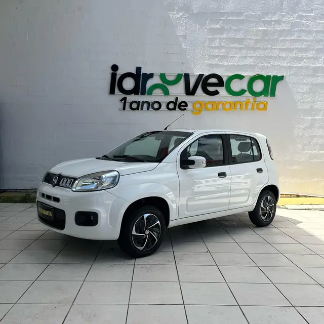 Carro Fiat Uno 2016 Evolution 1.4 8V (Flex) 4p