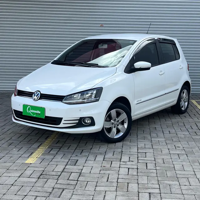 Carro Volkswagen Fox 2017 1.6 16v MSI Highline (Flex)