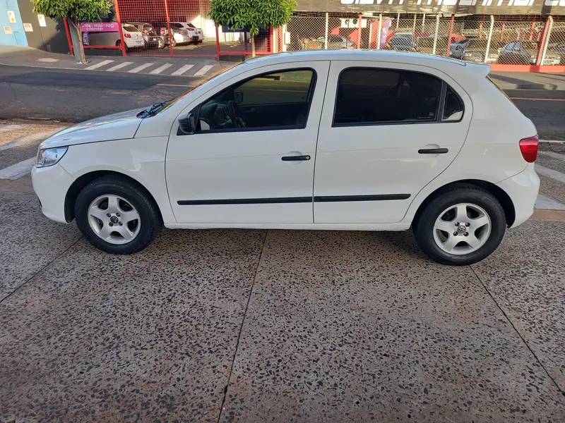 Volkswagen Gol 1.0 (G5) (Flex)