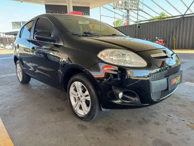 Fiat Palio Essence 1.6 16V (Flex)