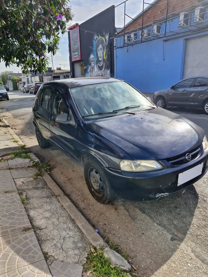 Chevrolet Celta 1.0 VHC 4p