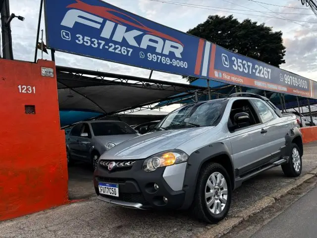 Carro Fiat Strada 2015 Adventure 1.8 16V (Flex) (Cabine Dupla)