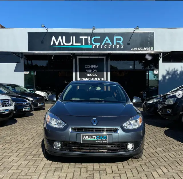 Carro Renault Fluence 2011 2.0 16V Dynamique (Aut) (Flex)