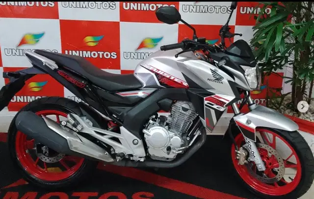 Carro Honda CB 250F Twister 2021 (ABS)
