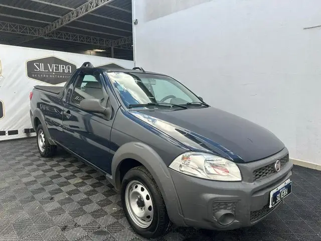 Carro Fiat Strada 2015 Working 1.4 (Flex)