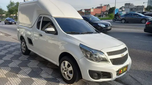 Carro Chevrolet Montana 2020 LS 1.4 (Flex)