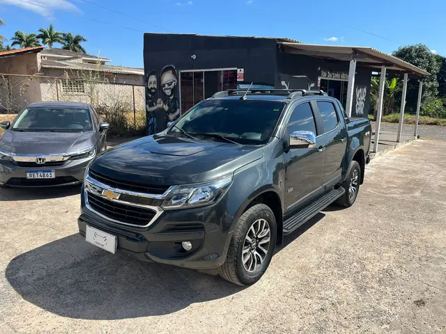 Carro Chevrolet S10 Cabine Dupla 2018 S10 2.8 CTDI High Country 4WD (Cabine Dupla) (Aut)