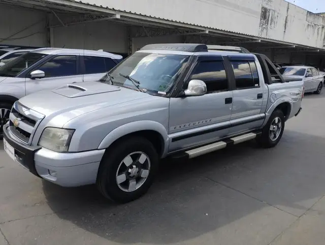 Carro Chevrolet S10 Cabine Dupla 2010 S10 Executive 4x2 2.4 (Flex) (Cab Dupla)