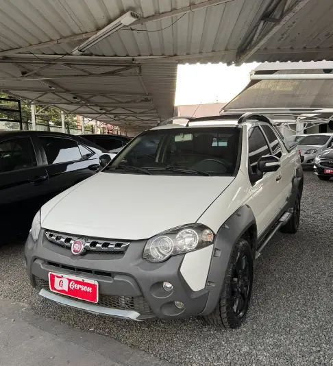 Carro Fiat Strada 2015 Adventure 1.8 16V (Flex) (Cabine Dupla)