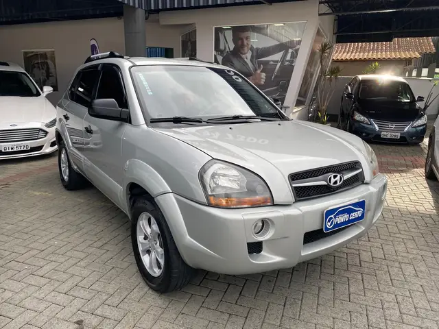 Carro Hyundai Tucson 2011 GL 2.0 16V