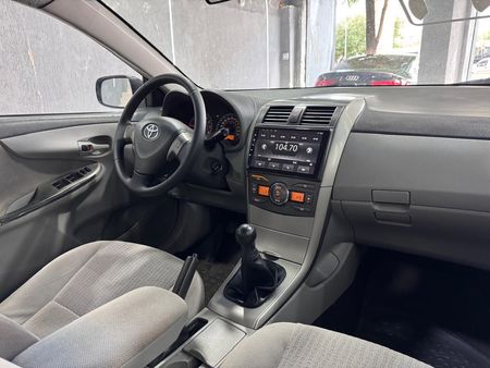 Corolla Sedan GLi 1.8 16V (flex)